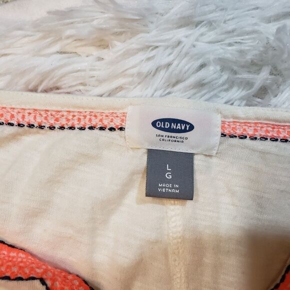 Old Navy Oversized Embroidered Dolman Top - Picture 2 of 3